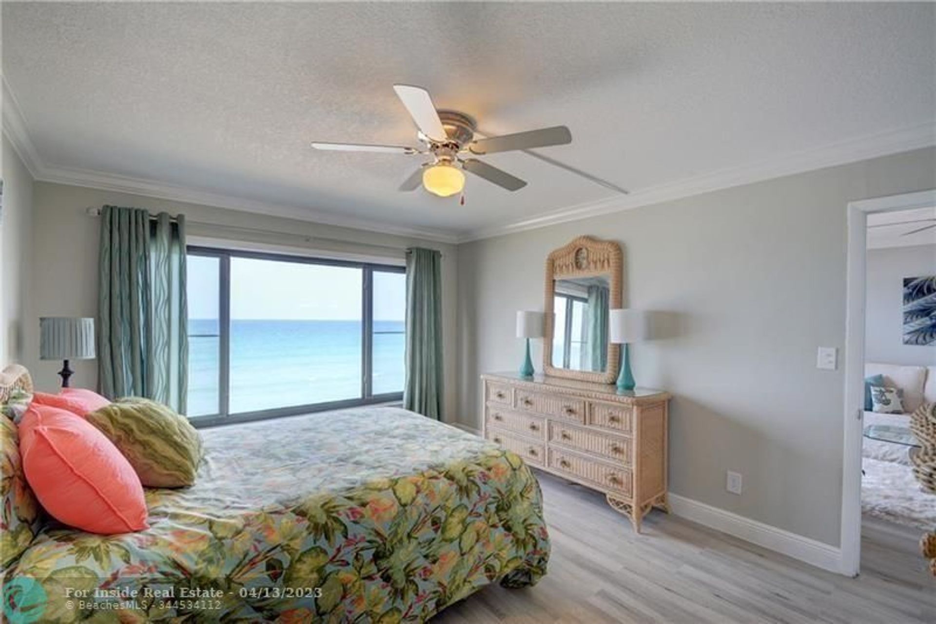 жилой дом в Jensen Beach, Florida 11663088