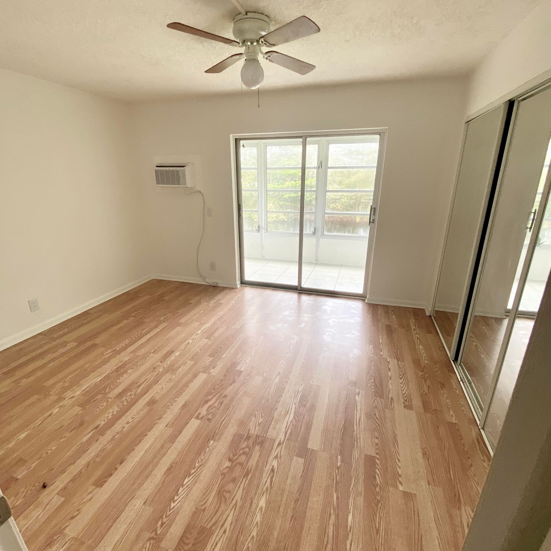 Condominium dans Deerfield Beach, Florida 11663094