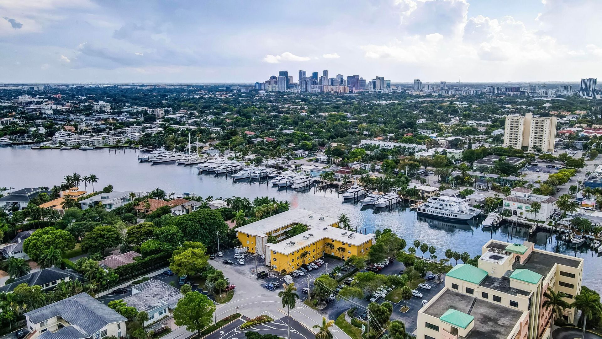 rumah dalam Fort Lauderdale, Florida 11663126