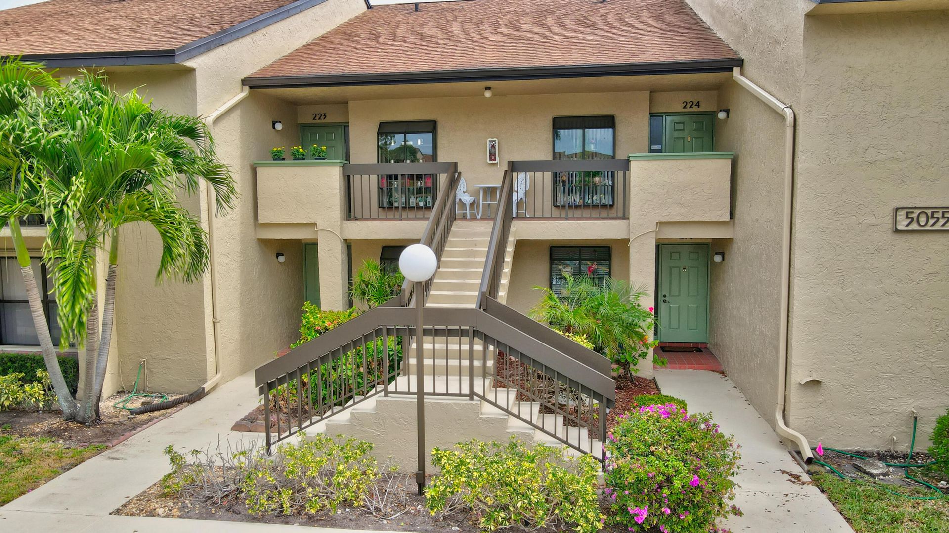 Condominium dans County Club Acres, Florida 11663128