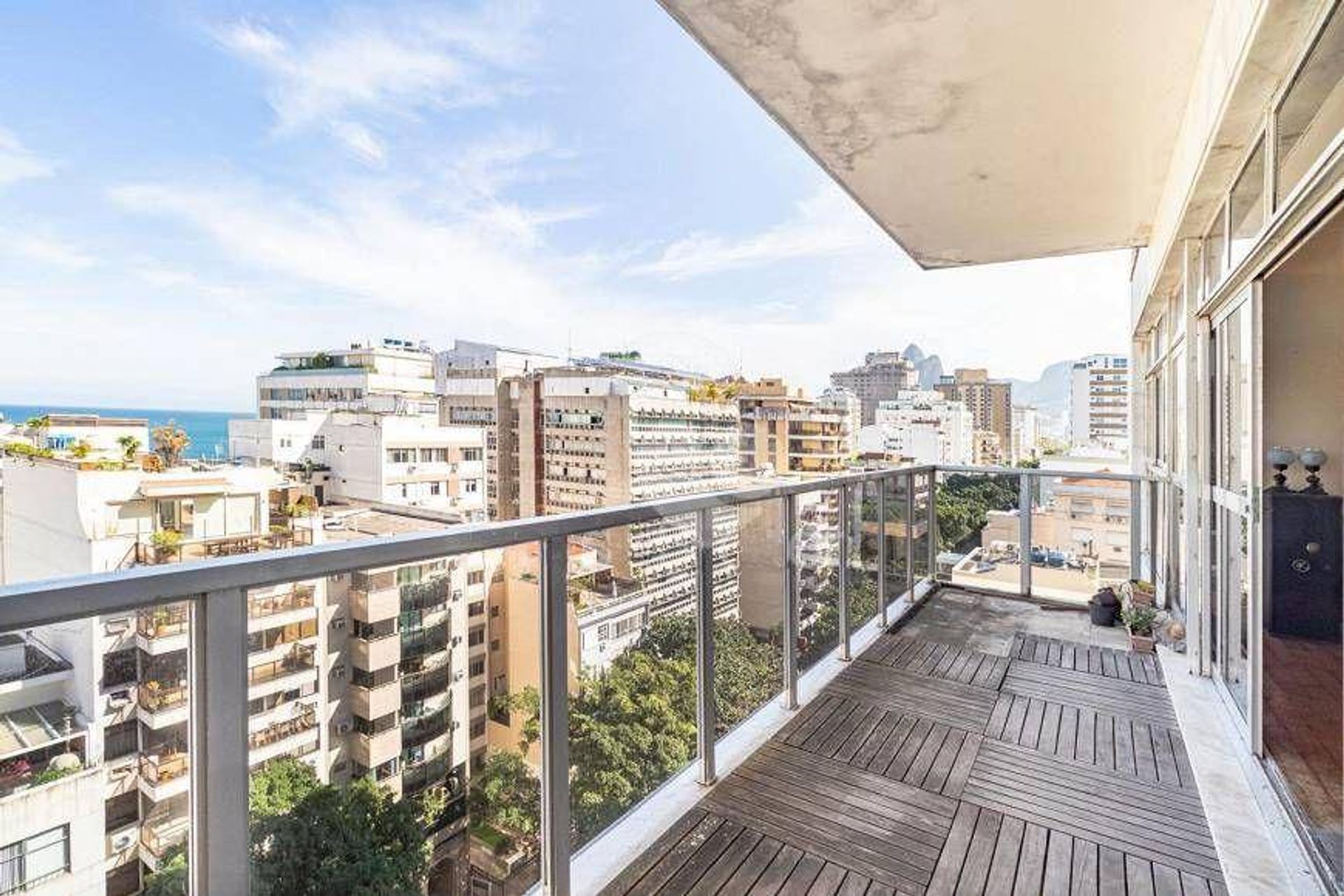 Condominium in , Rio de Janeiro 11664392