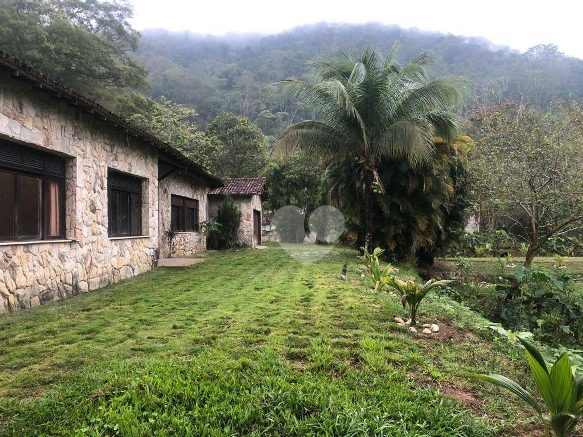 Tierra en , Rio de Janeiro 11664434