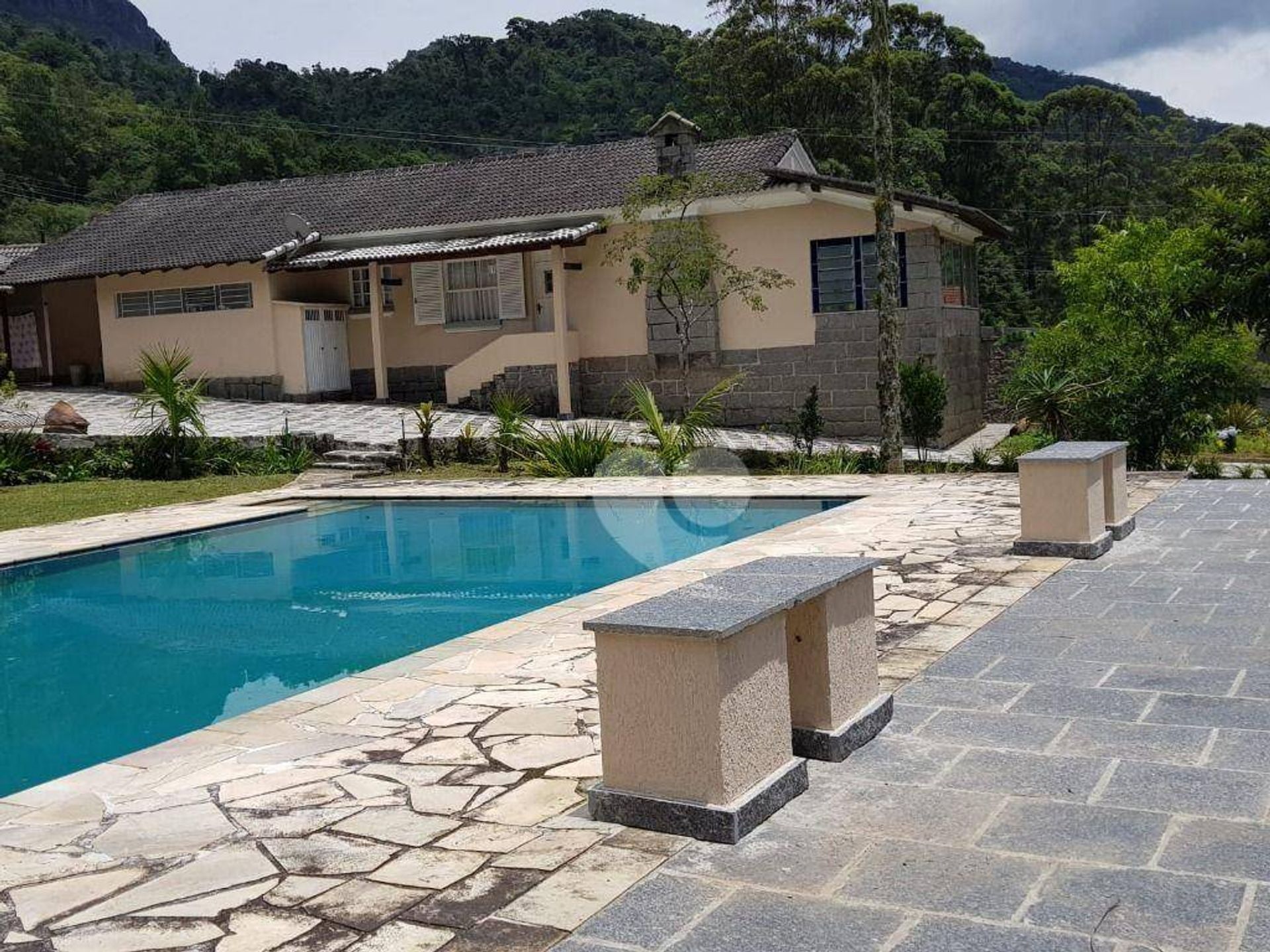 Hus i Teresopolis, Rio de Janeiro 11665331