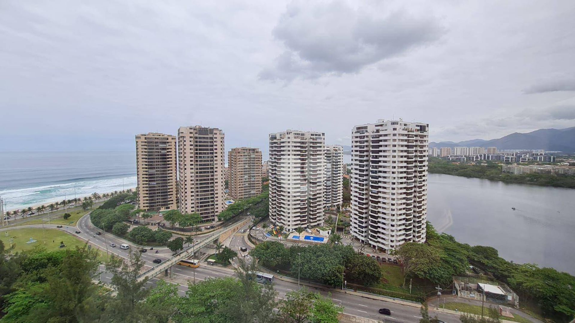 Condominium in , Rio de Janeiro 11665493