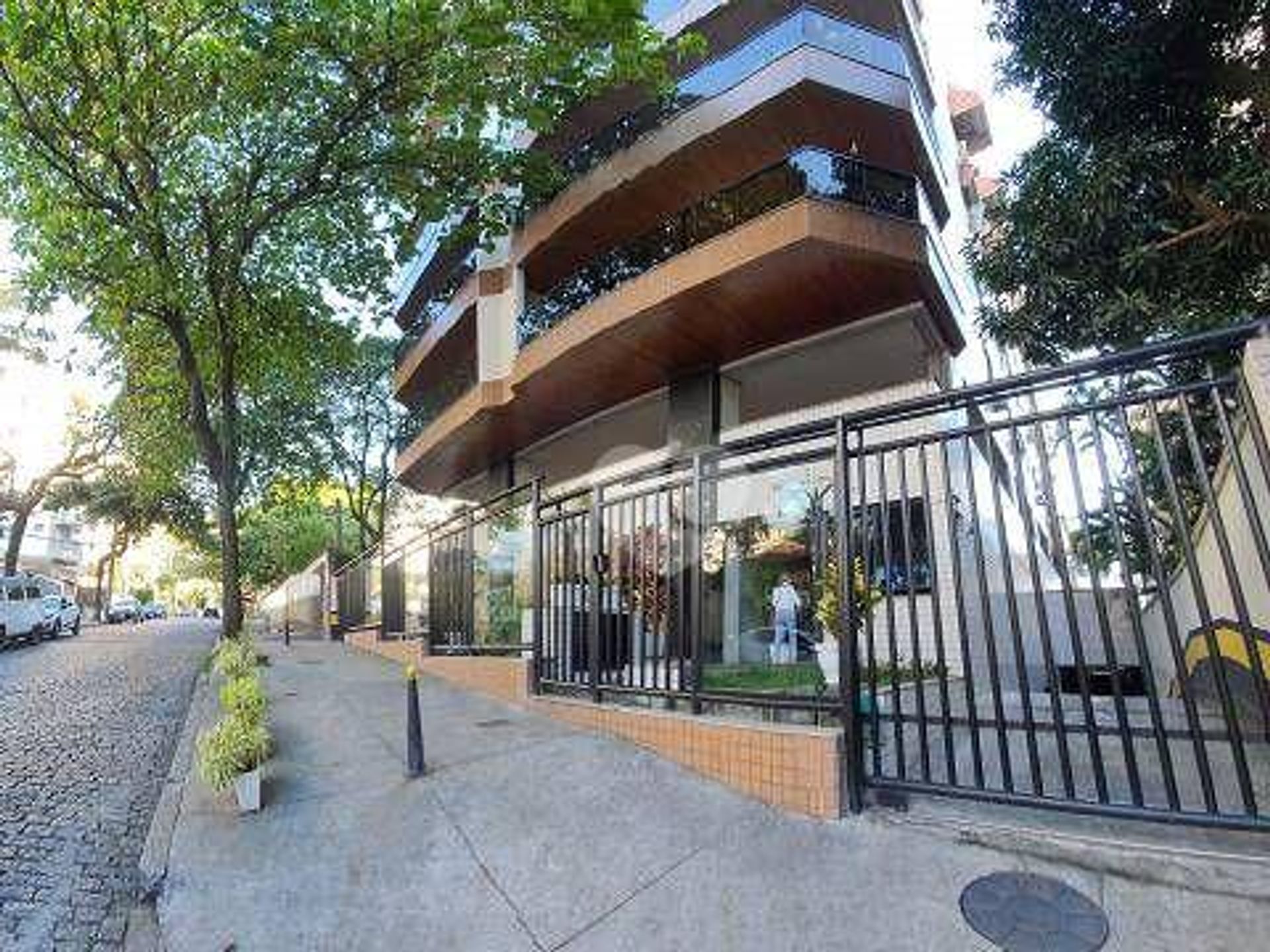 Condominium in Anil, Rio de Janeiro 11667392