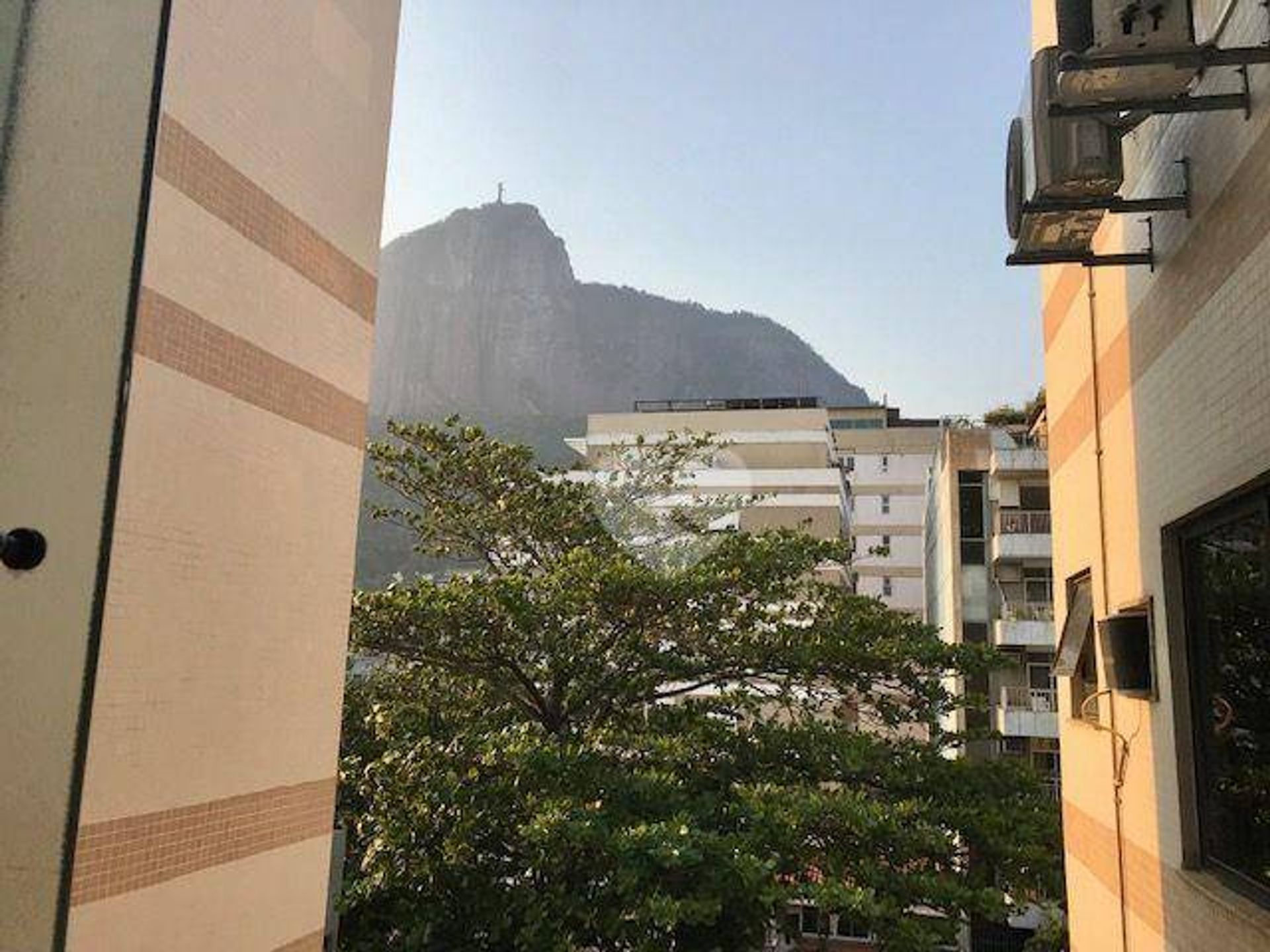 Condominium in Lagoa, Rio de Janeiro 11667503