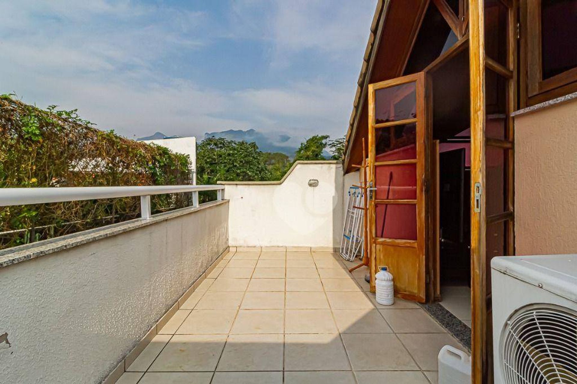 House in , Rio de Janeiro 11668231