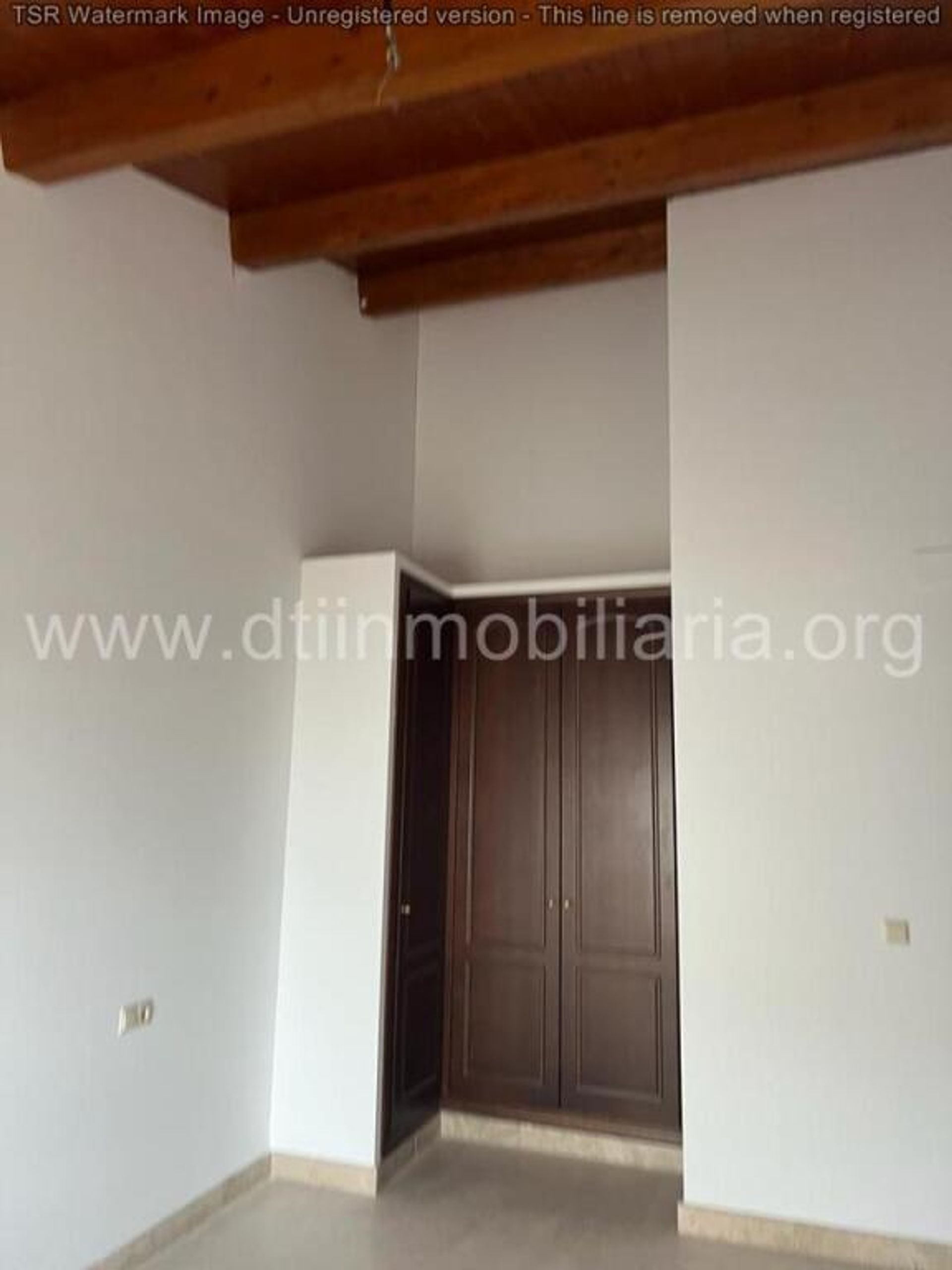 House in La Palma del Condado, Andalusia 11669870