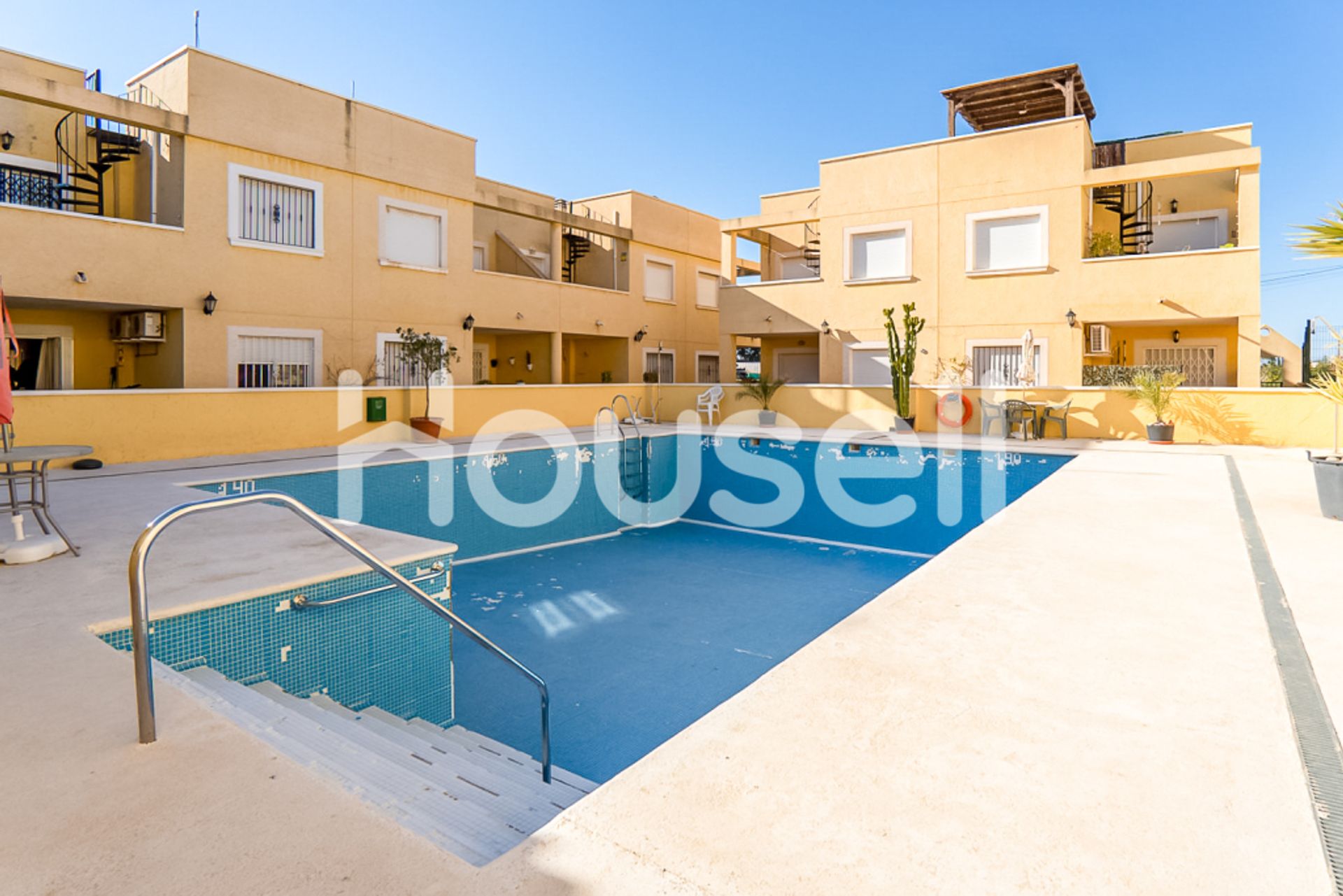 Condominium in Cuevas del Almanzora, Andalucía 11669914