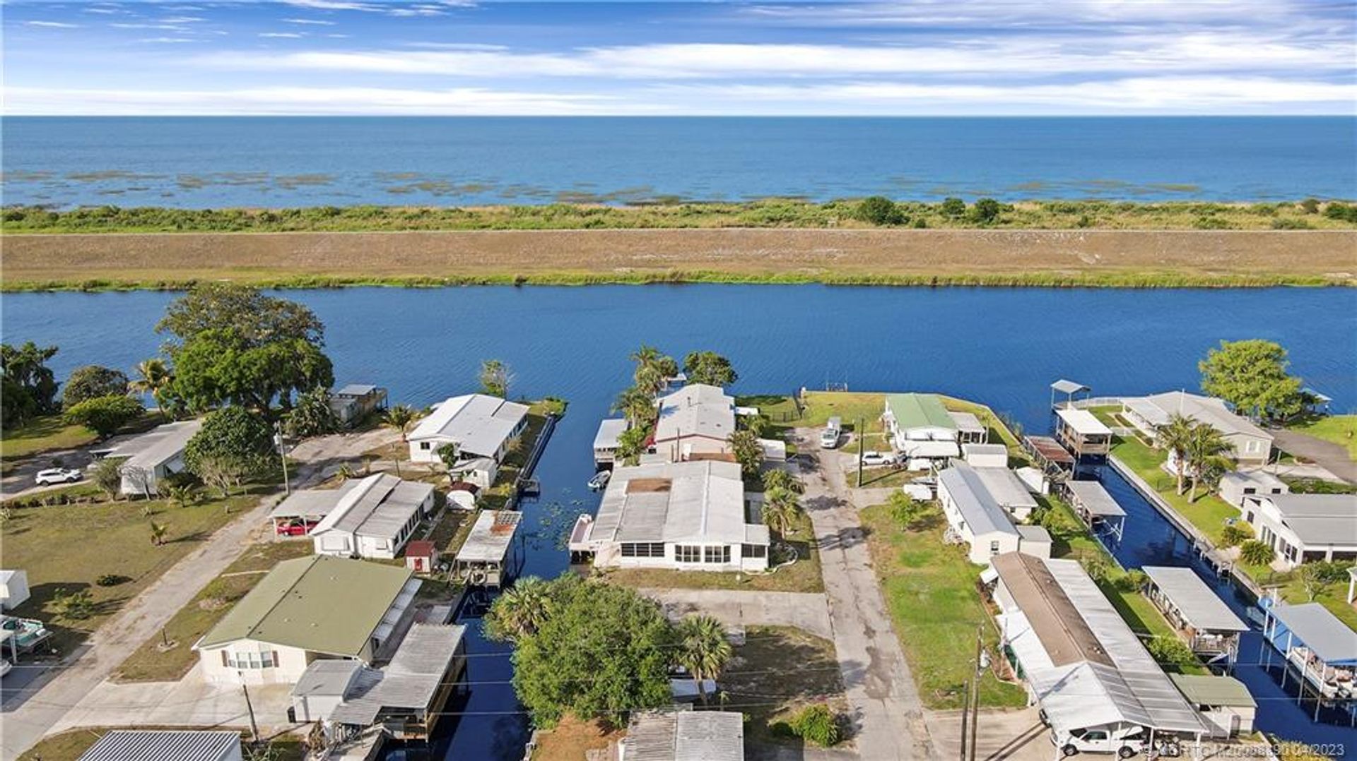 Industrial in Okeechobee, Florida 11669927