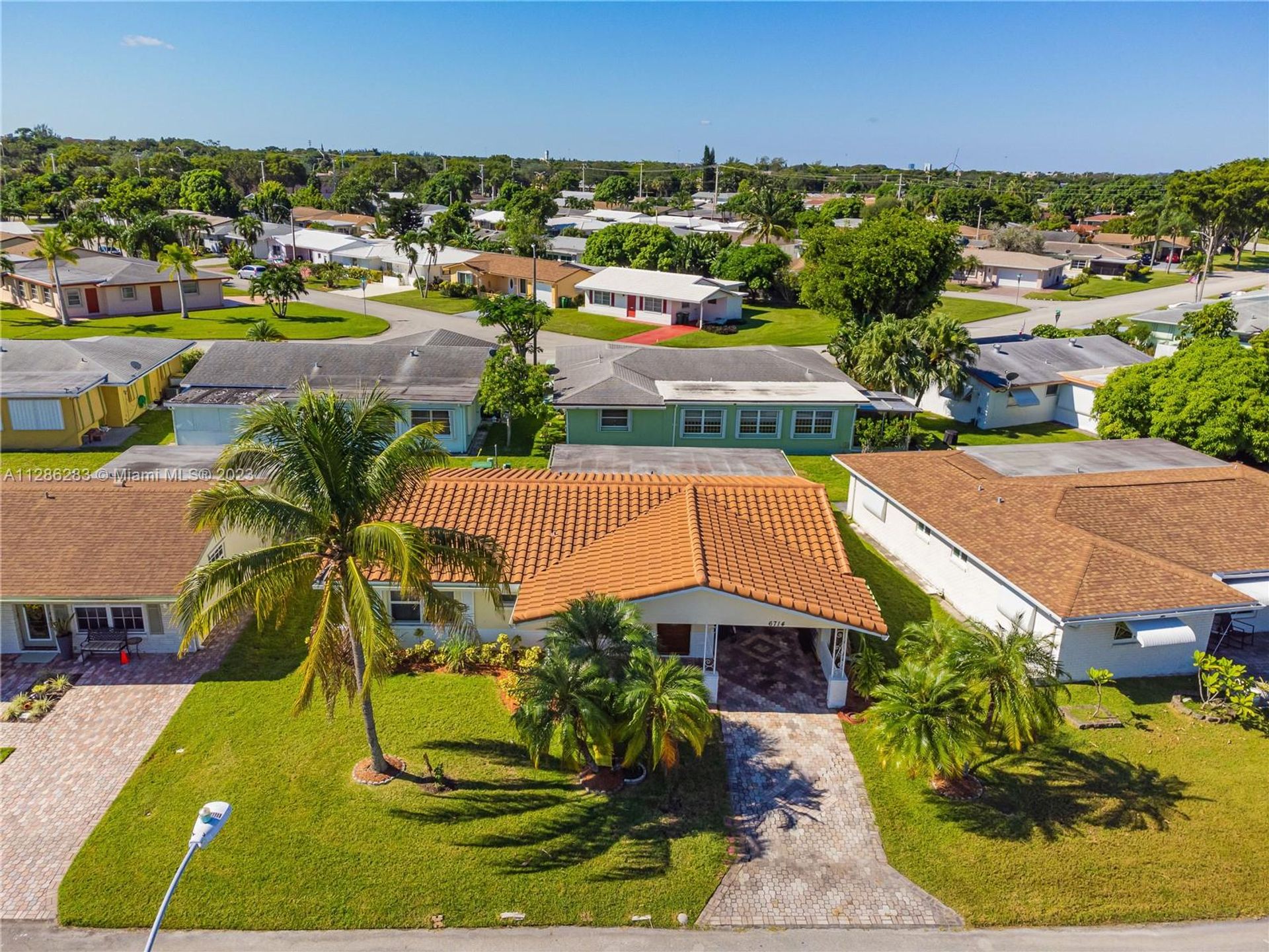 Huis in Tamarac, Florida 11669950