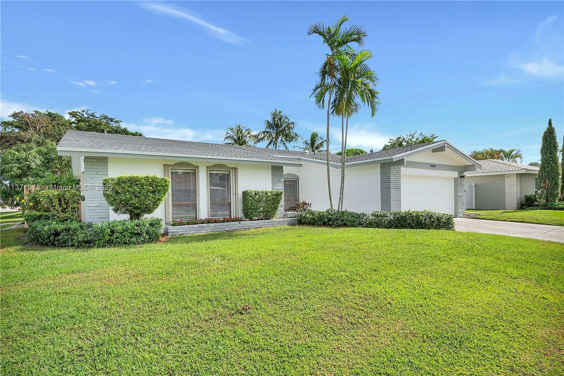 House in Boca Raton, Florida 11669952