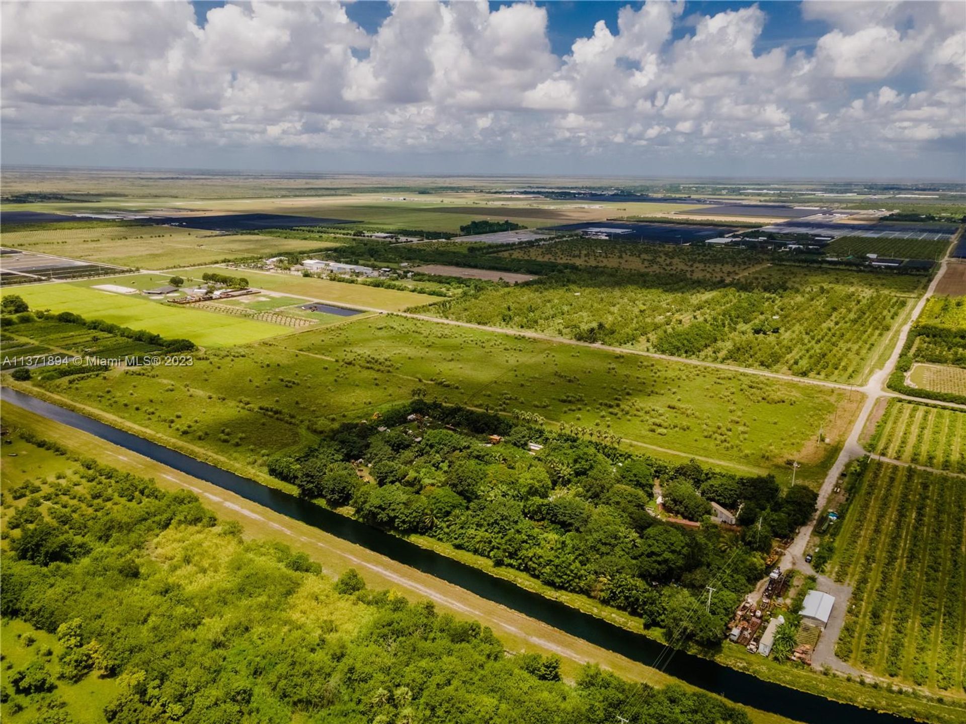 Земельные участки в Homestead, Florida 11669959