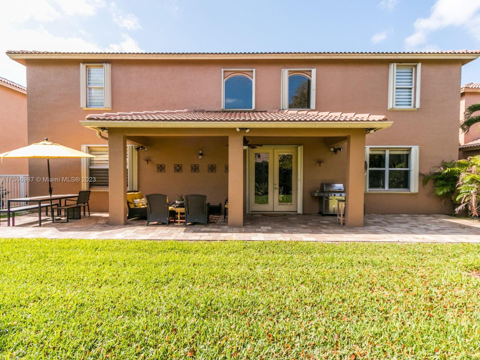 σπίτι σε Weston, Florida 11669960