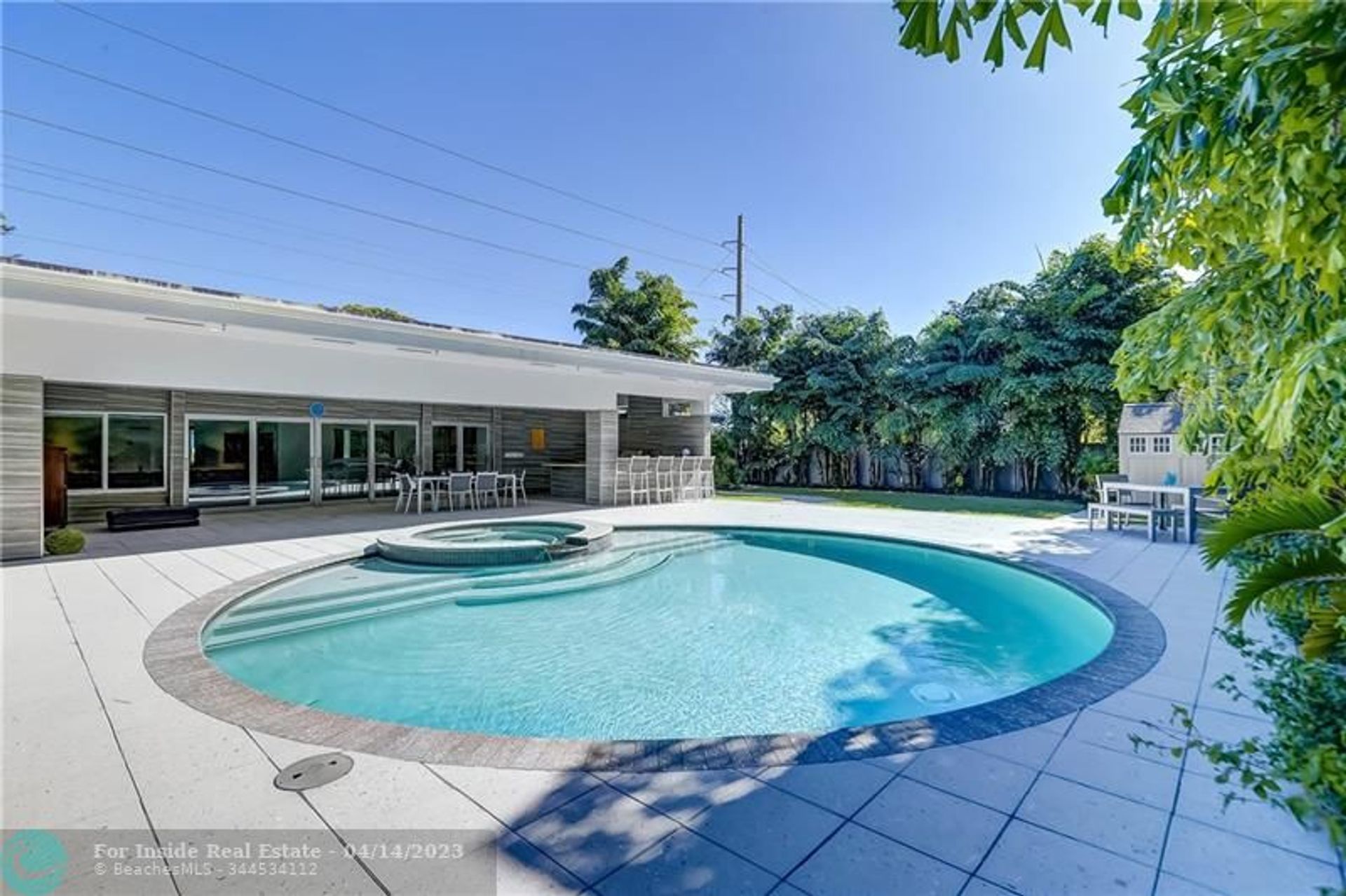 House in Wilton Manors, Florida 11669965