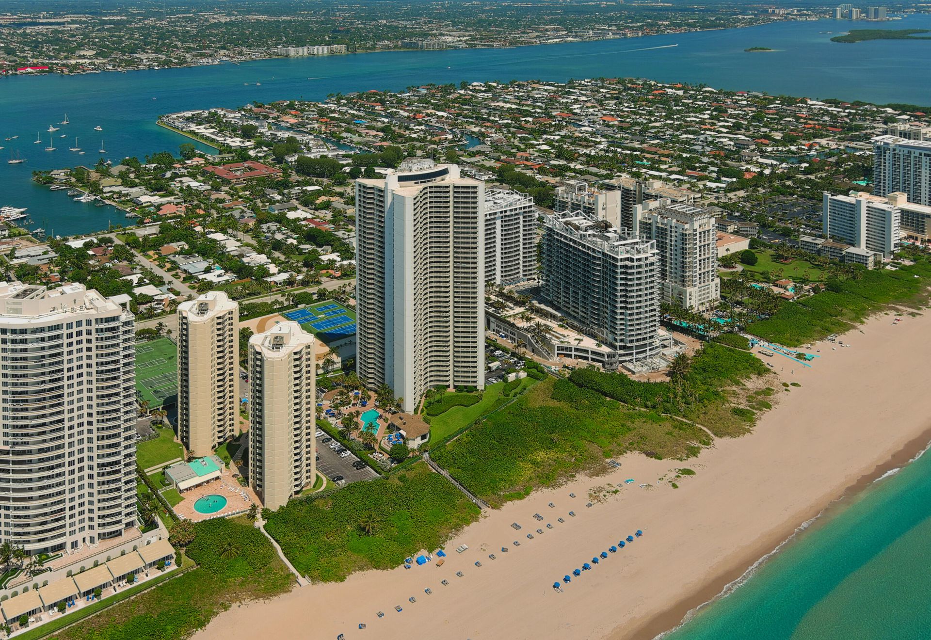 सम्मिलित में Riviera Beach, Florida 11670915