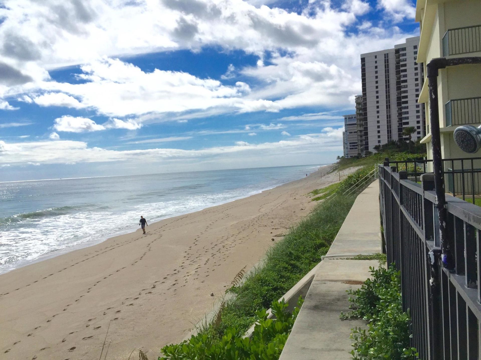 жилой дом в Riviera Beach, Florida 11679145