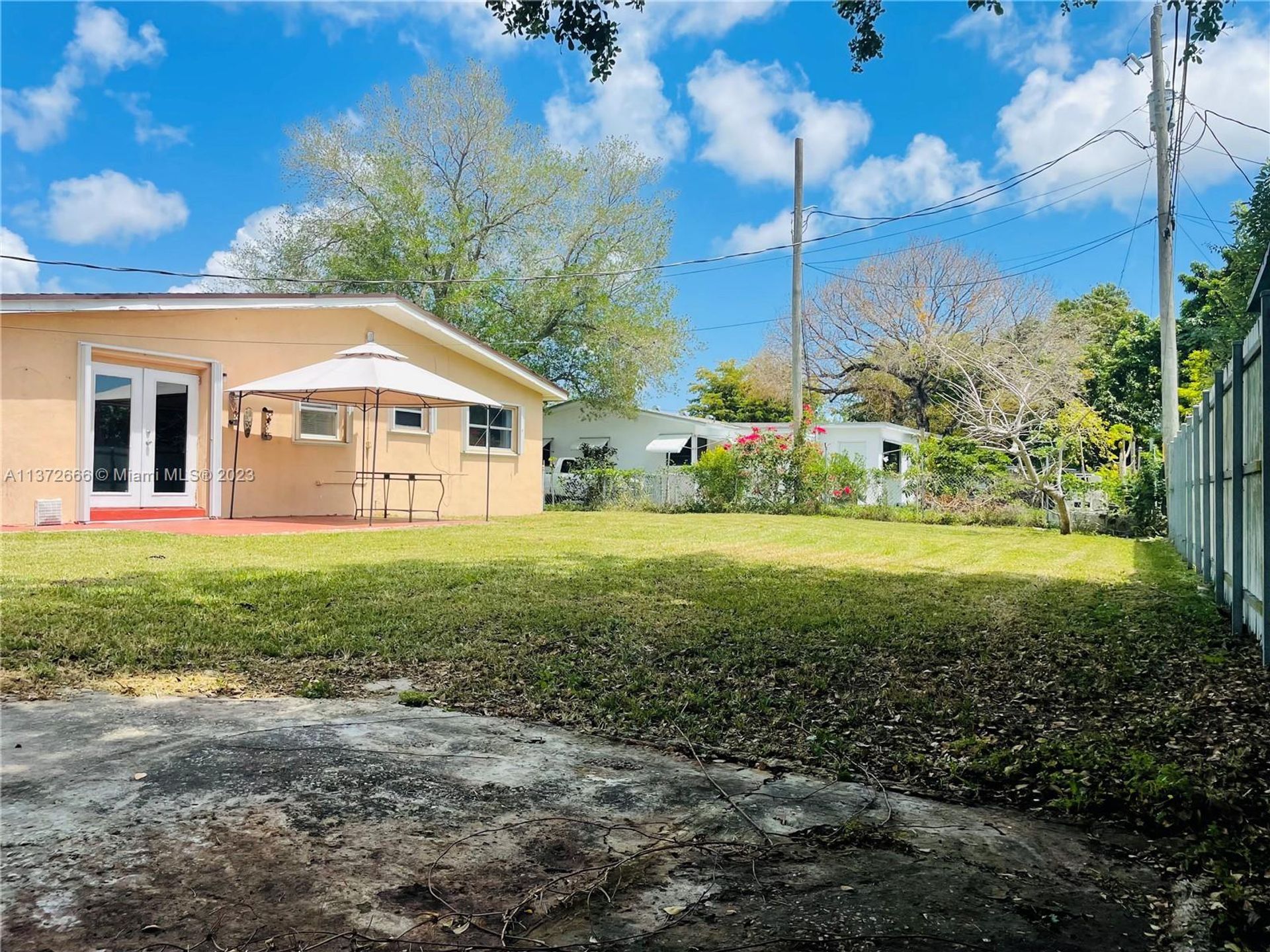 casa no Alturas do Sul de Miami, Flórida 11679153