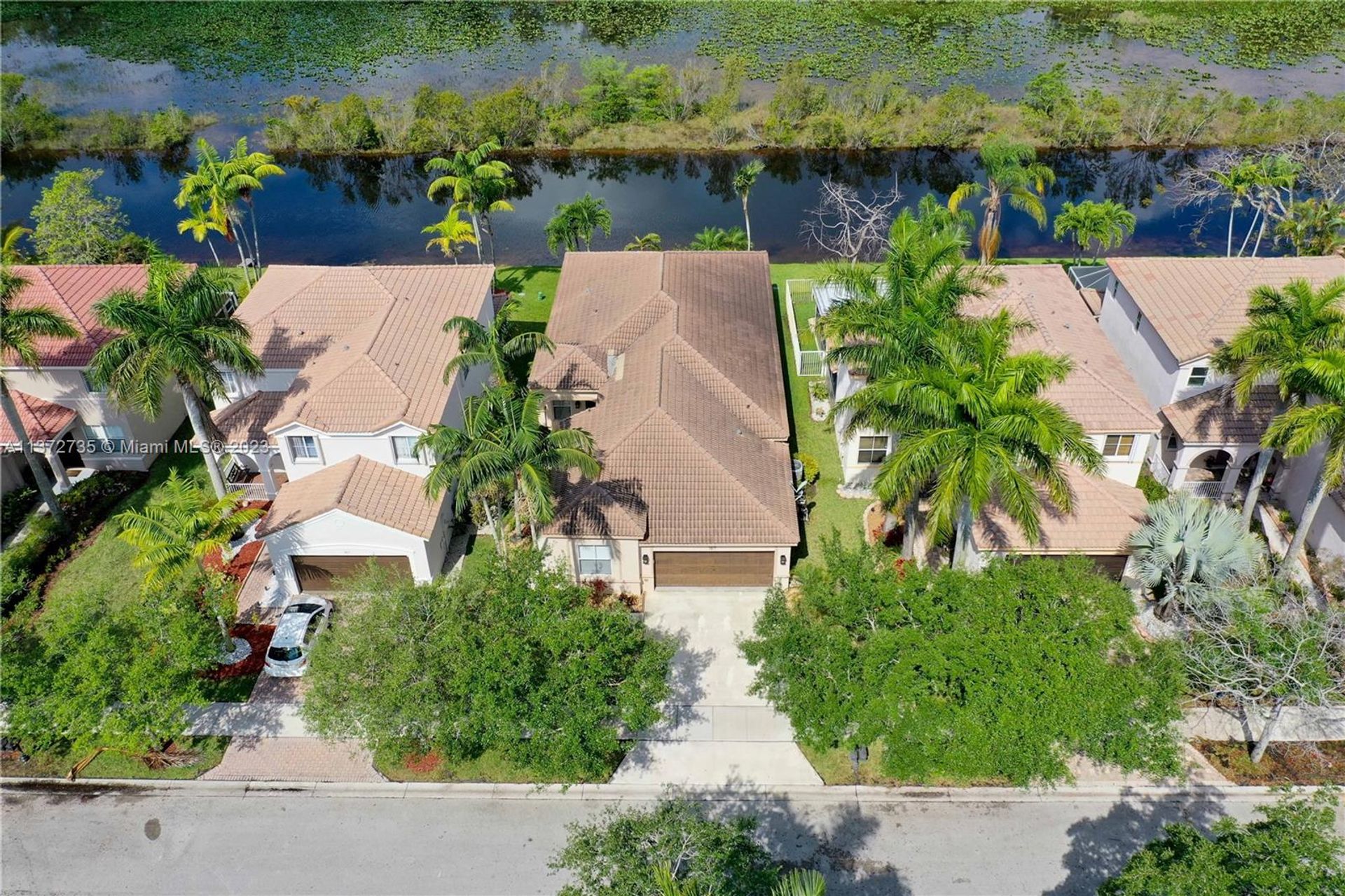 σπίτι σε Weston, Florida 11679156