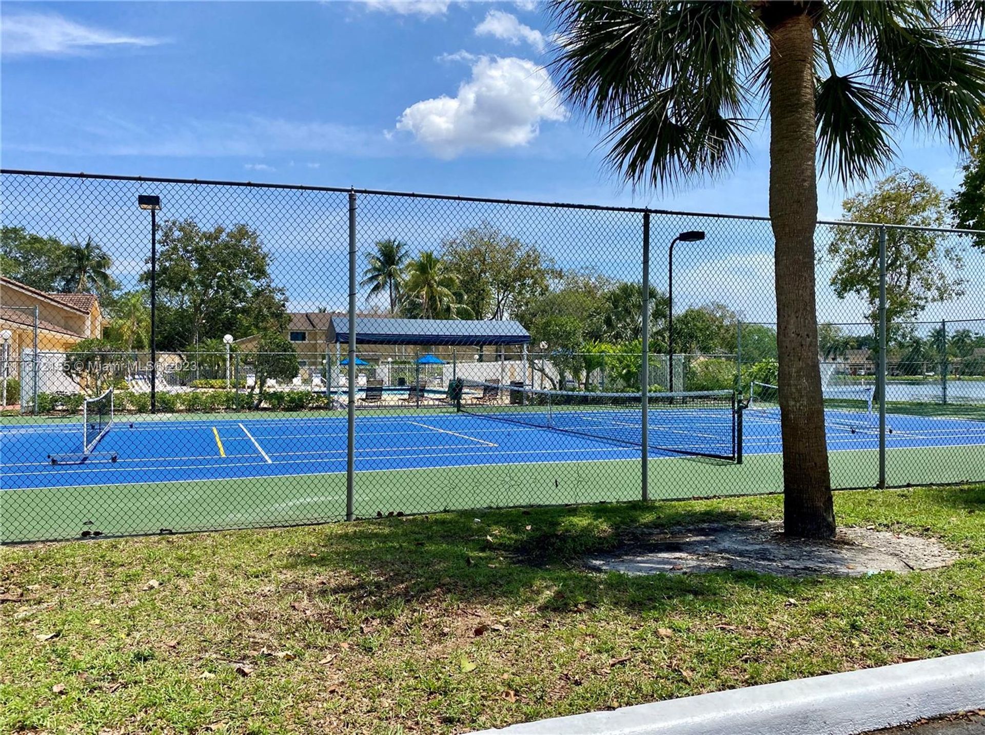 σπίτι σε Pembroke Pines, Φλόριντα 11679157