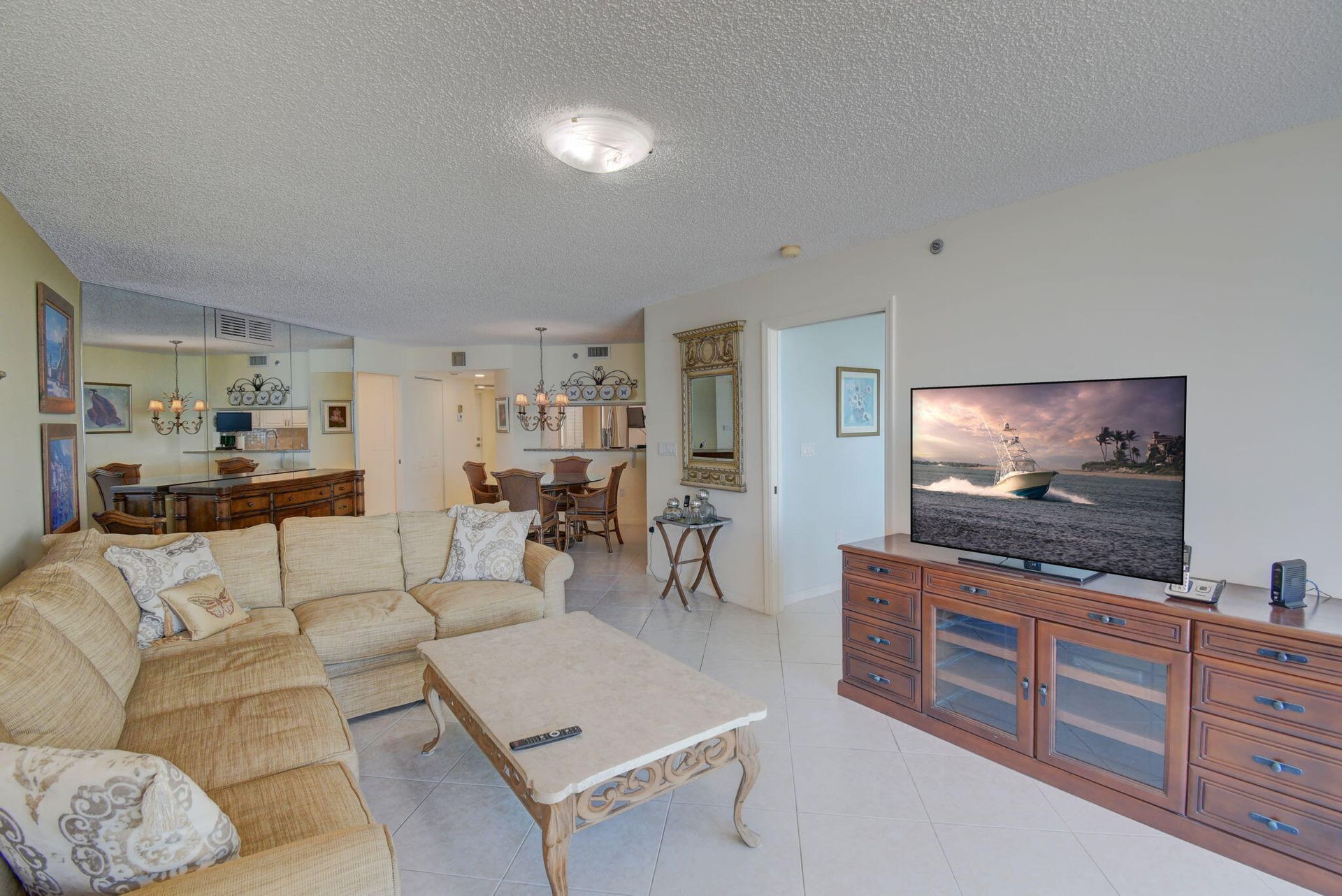 Condominio en Jensen Beach, Florida 11679179