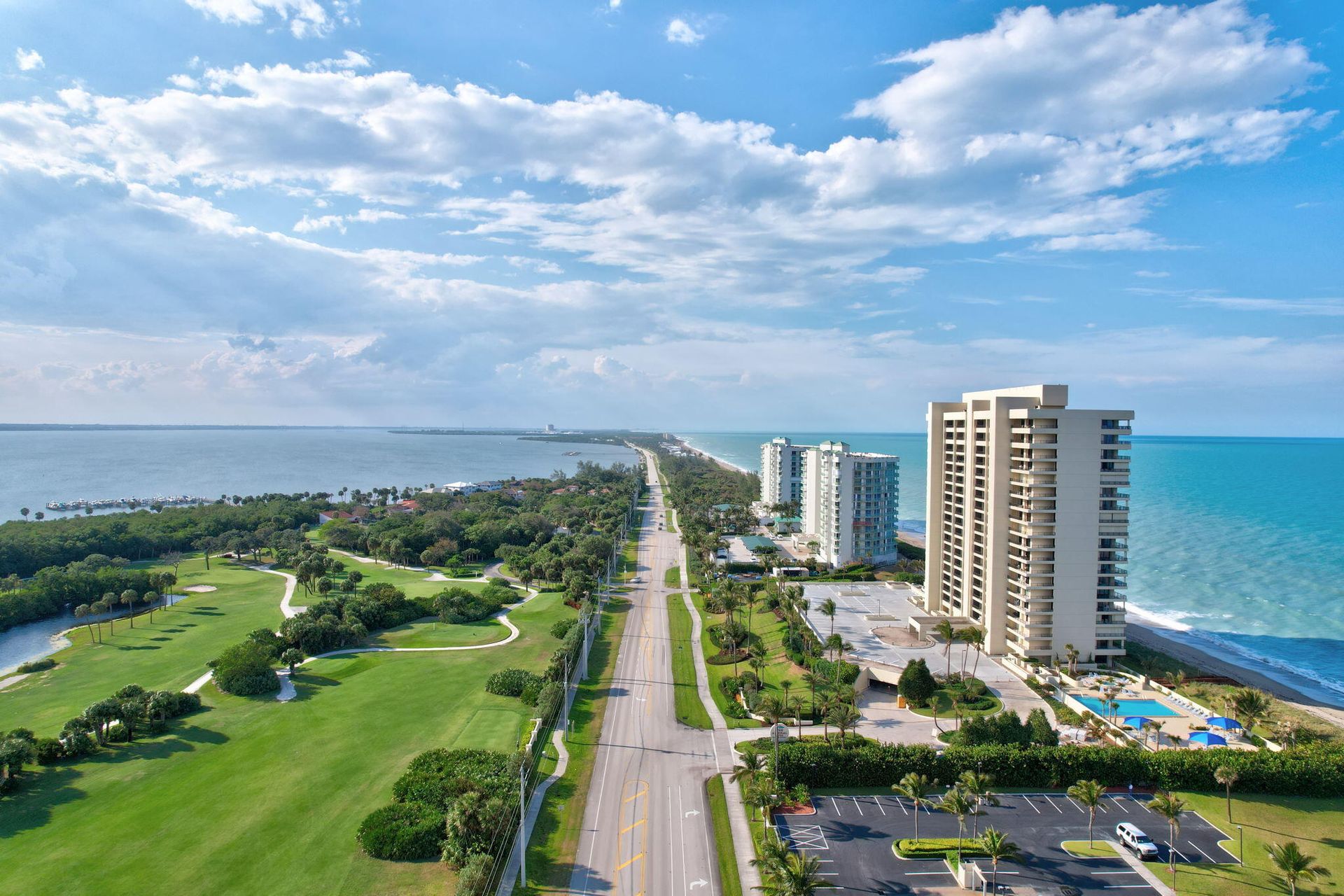 Condominio en Jensen Beach, Florida 11679179