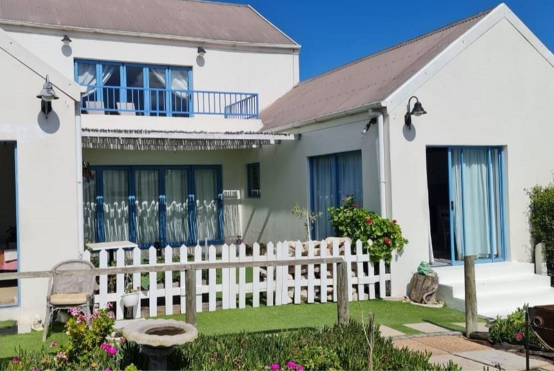 House in Langebaan, 15 Coral Road 11679480