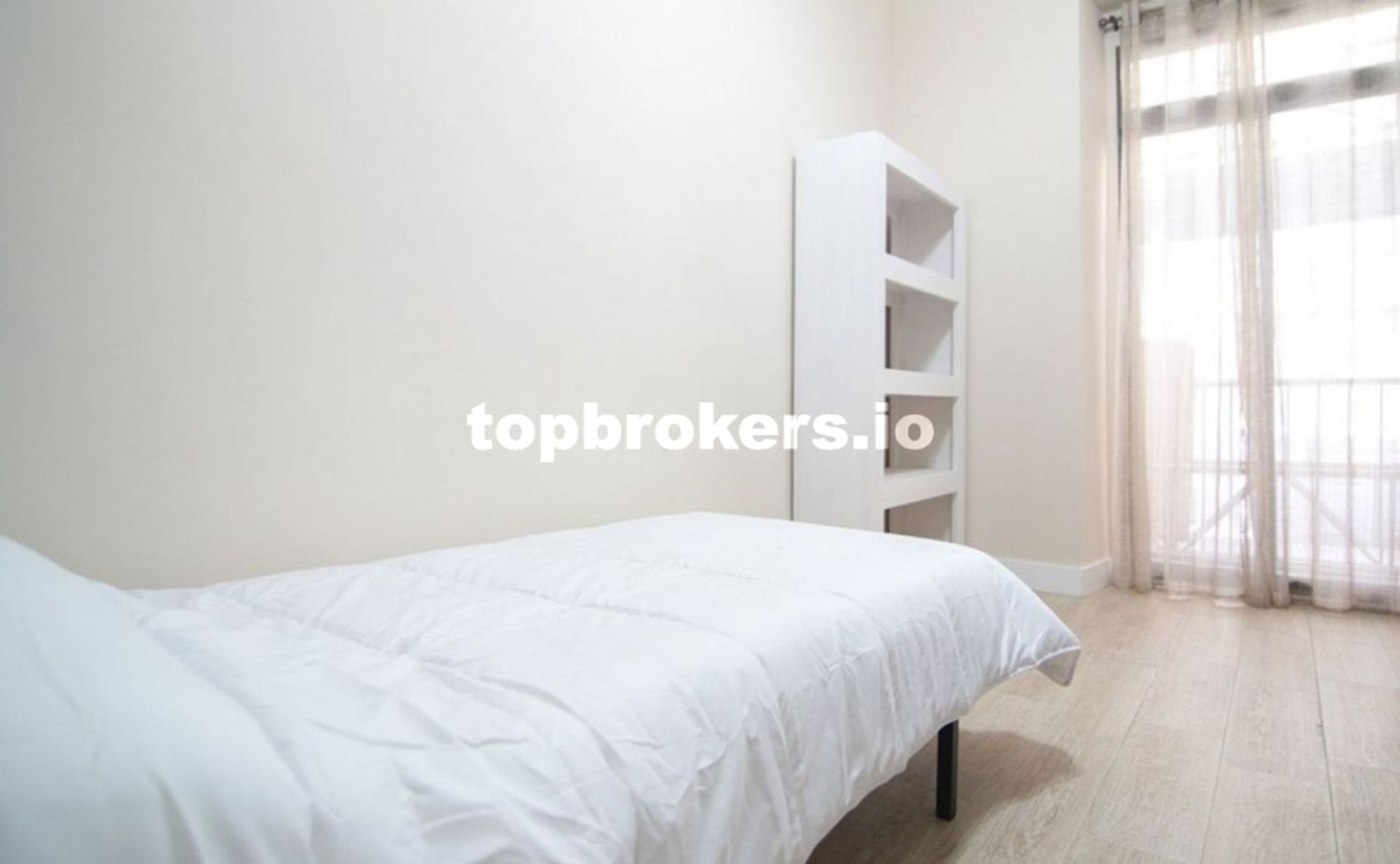 Condominium in Donostia, Basque Country 11680760