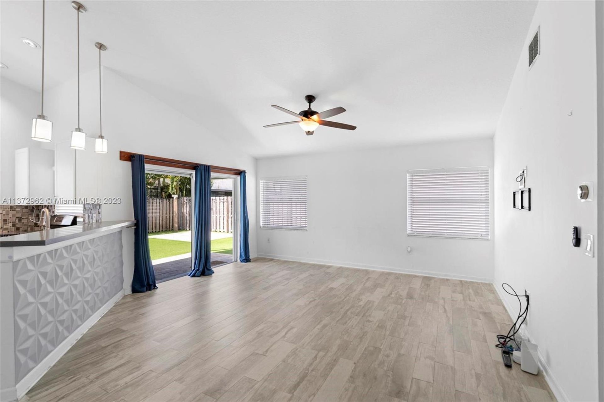 Huis in Sunrise, Florida 11680819