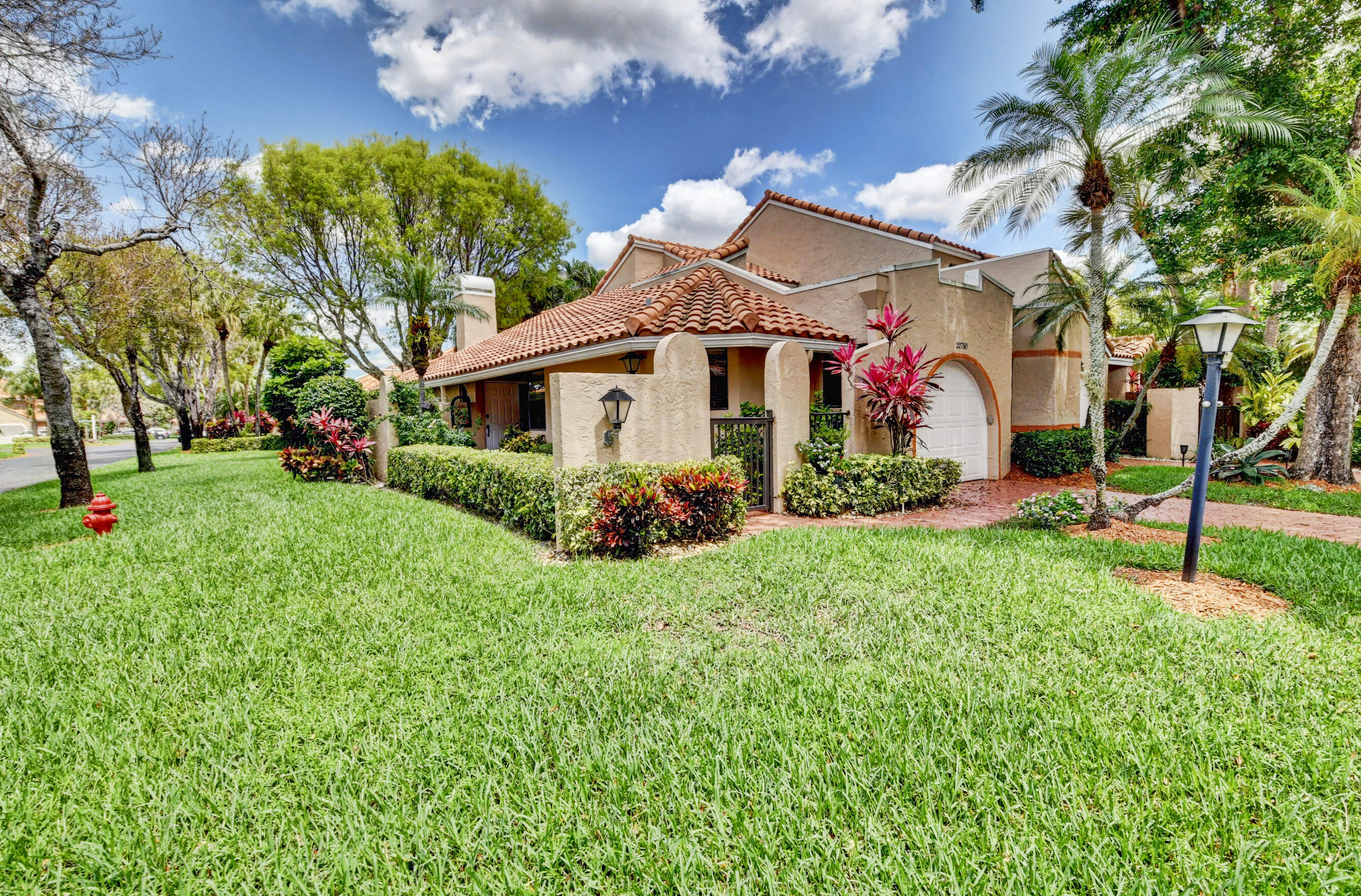 House in Boca Raton, Florida 11680834
