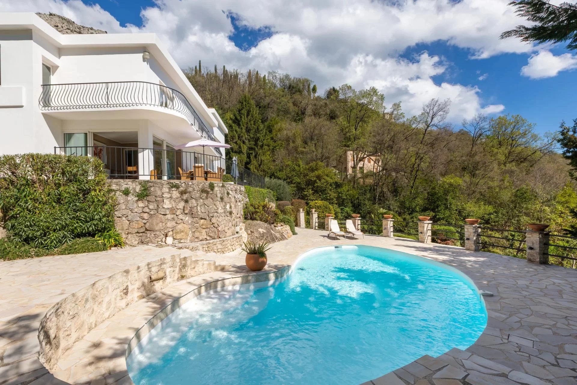 House in Vence, Provence-Alpes-Cote d'Azur 11680908