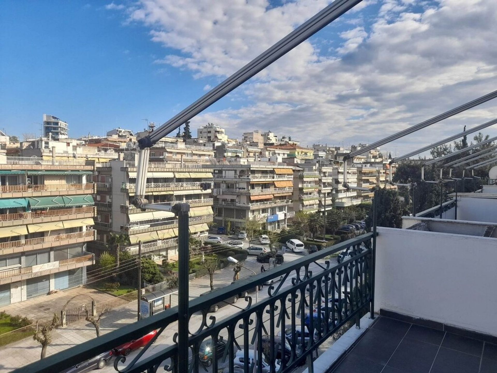 Condominium in Thessaloniki,  11681668