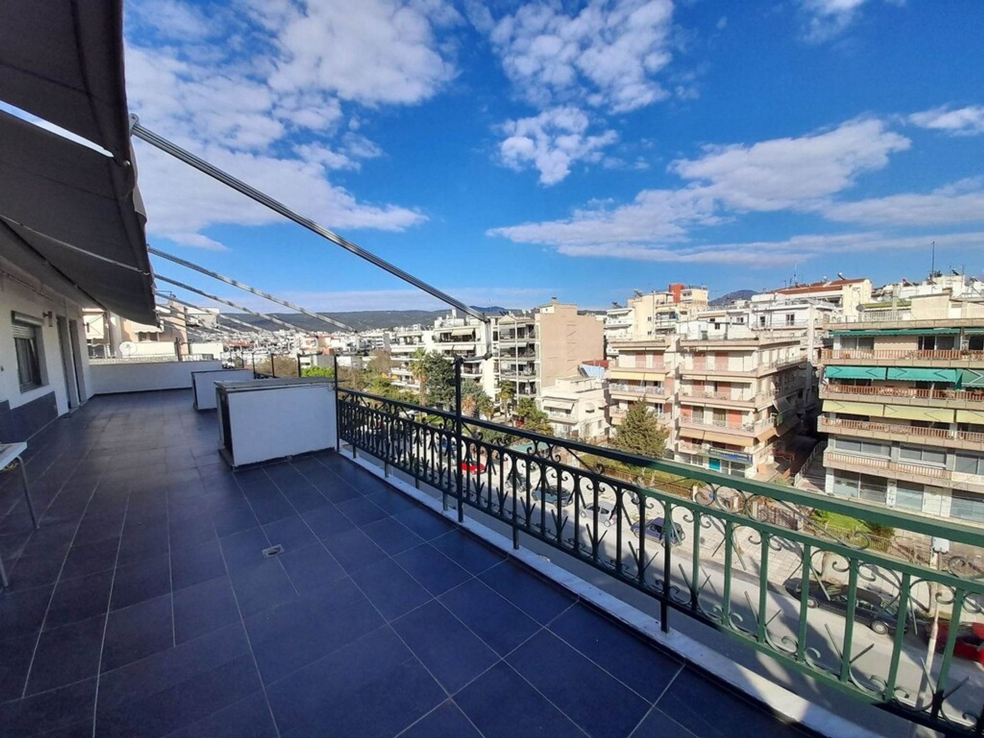 Condominio en Thessaloniki,  11681668