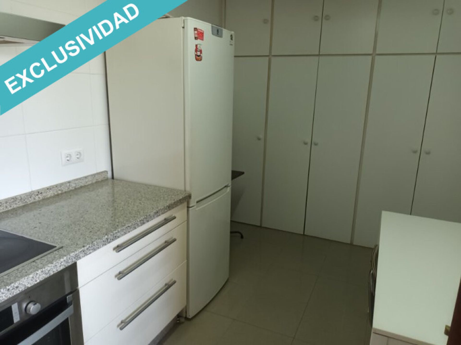 Osakehuoneisto sisään Villajuán, Galicia 11683301