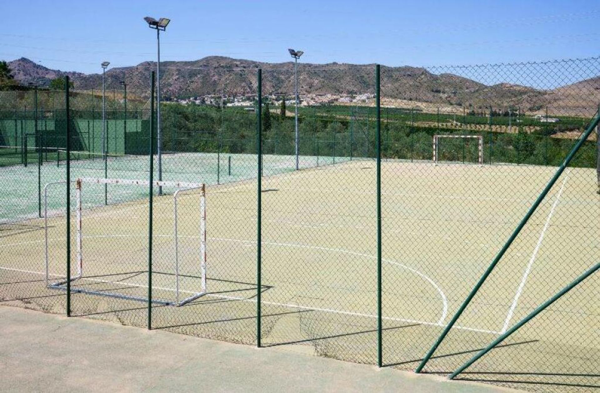 Eigentumswohnung im Alhaurín de la Torre, Andalucía 11683312