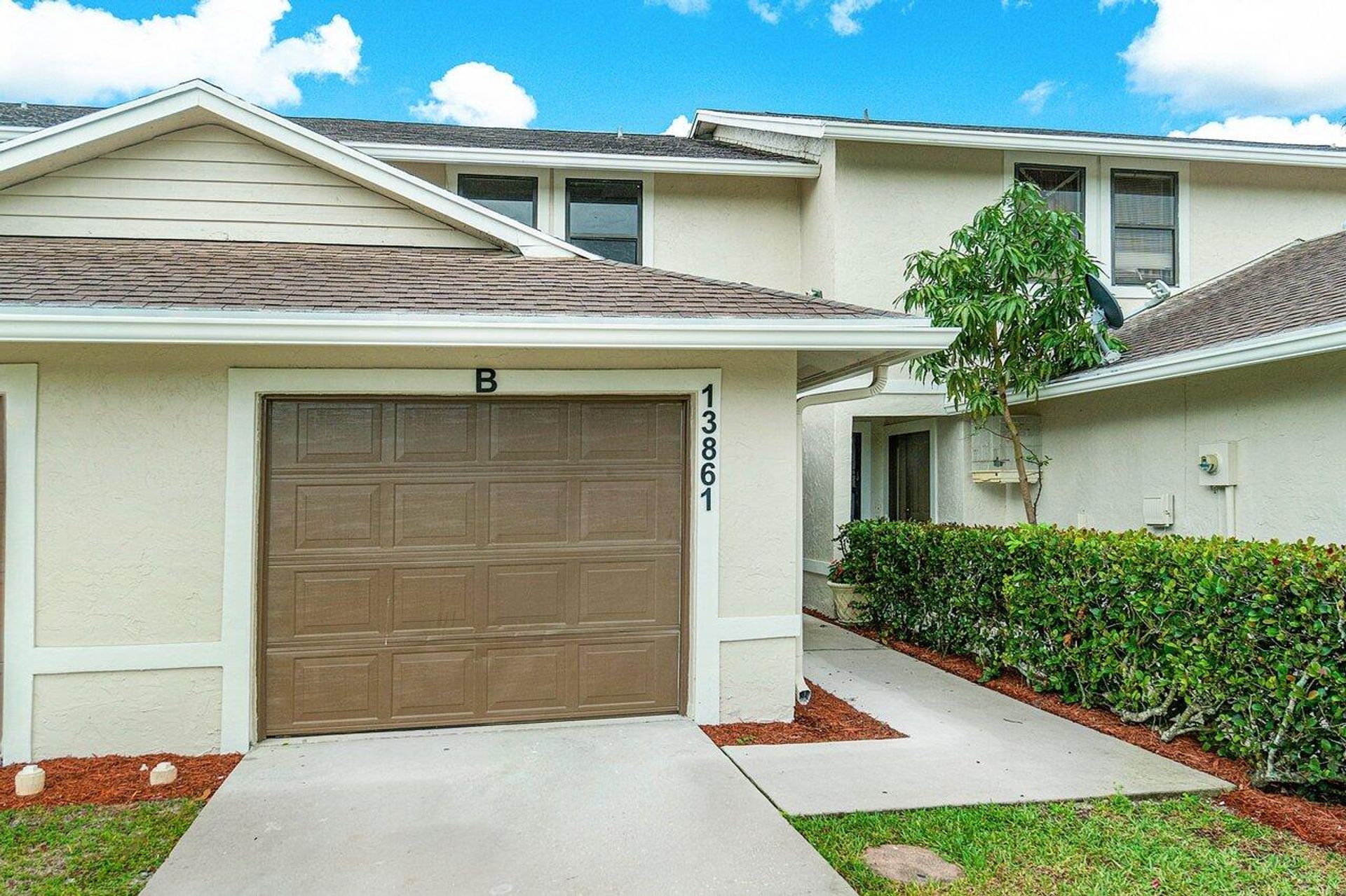 rumah dalam Wellington, Florida 11683351