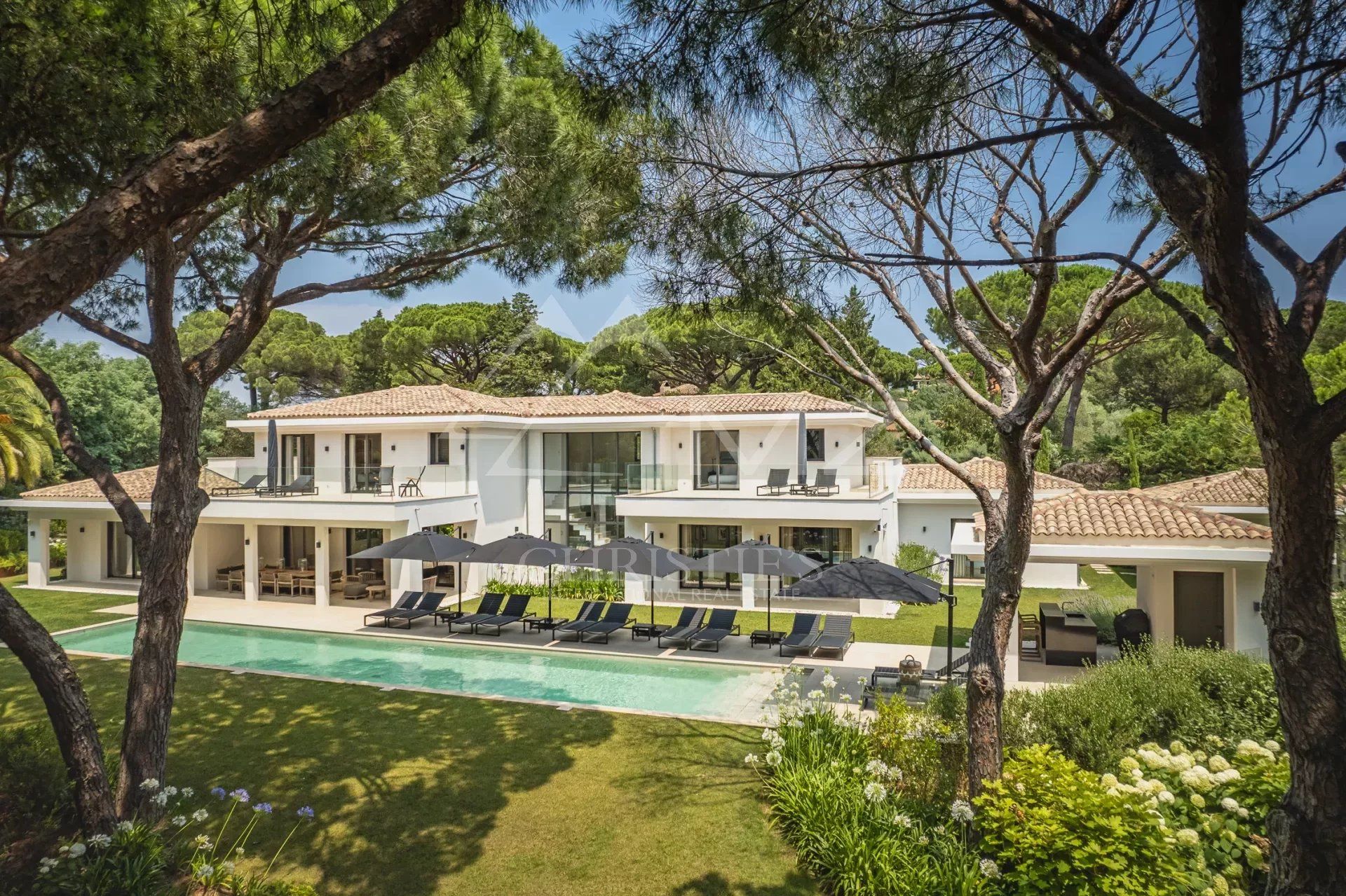 жилой дом в Saint-Tropez, Var 11683359