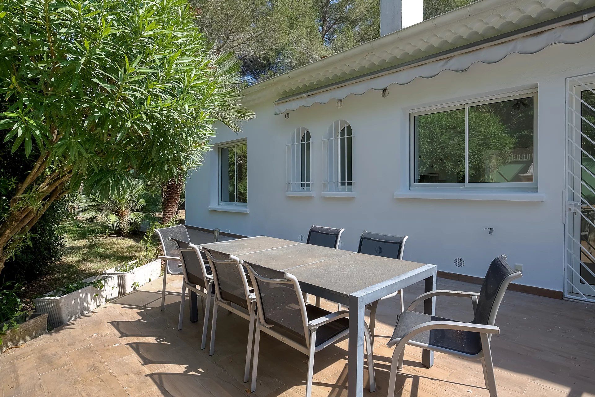 House in Cannes, Alpes-Maritimes 11683367