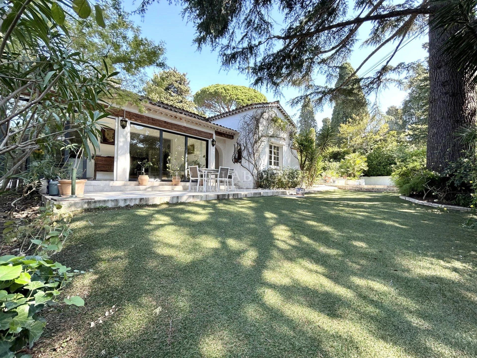 Casa nel Cannes, Alpes-Maritimes 11683368