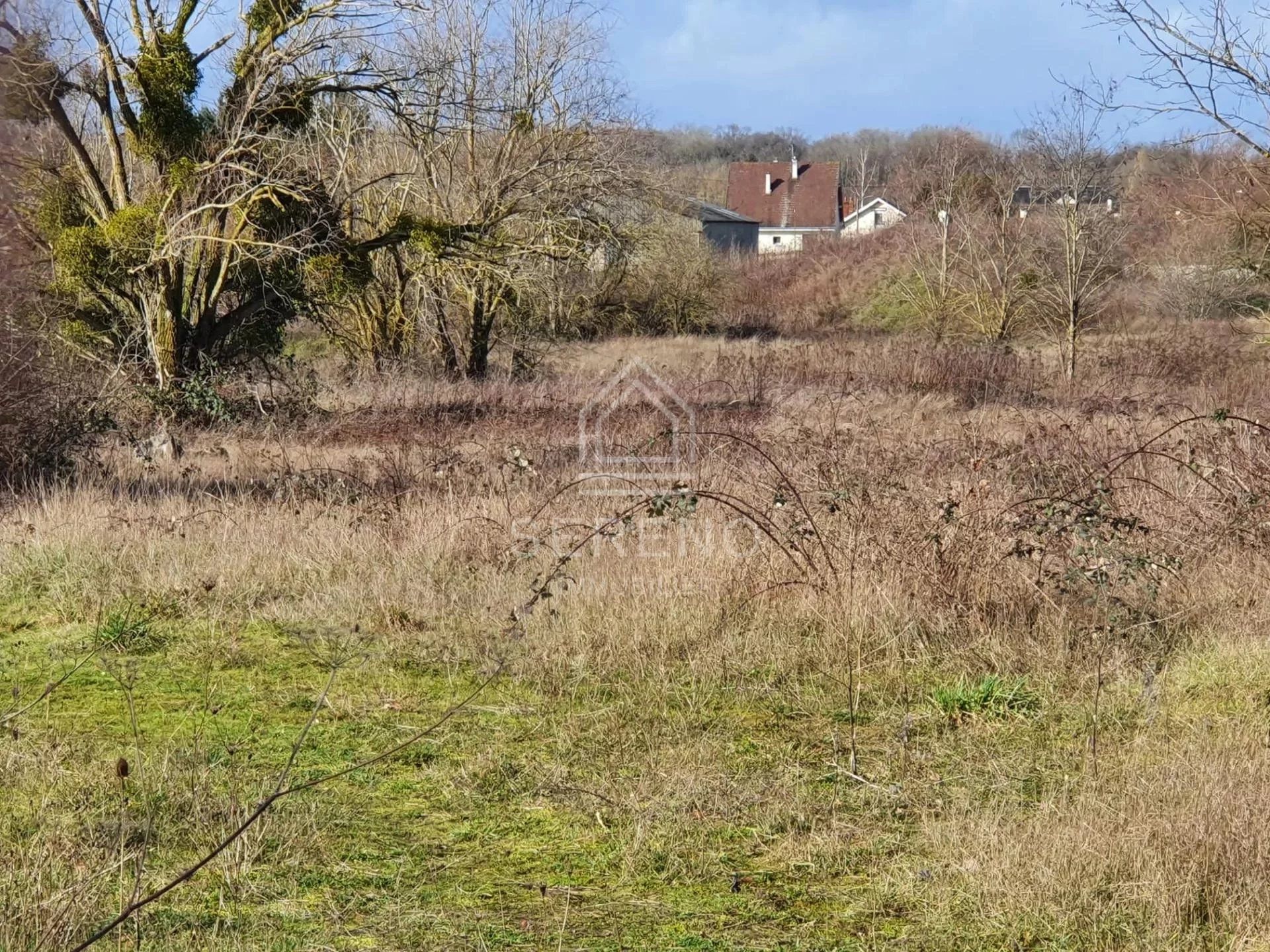 土地 在 Châlette-sur-Loing, Loiret 11683469