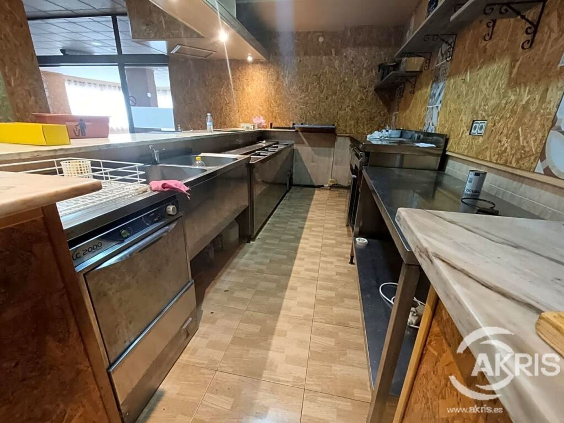 صناعي في Torrijos, Castilla-La Mancha 11687260