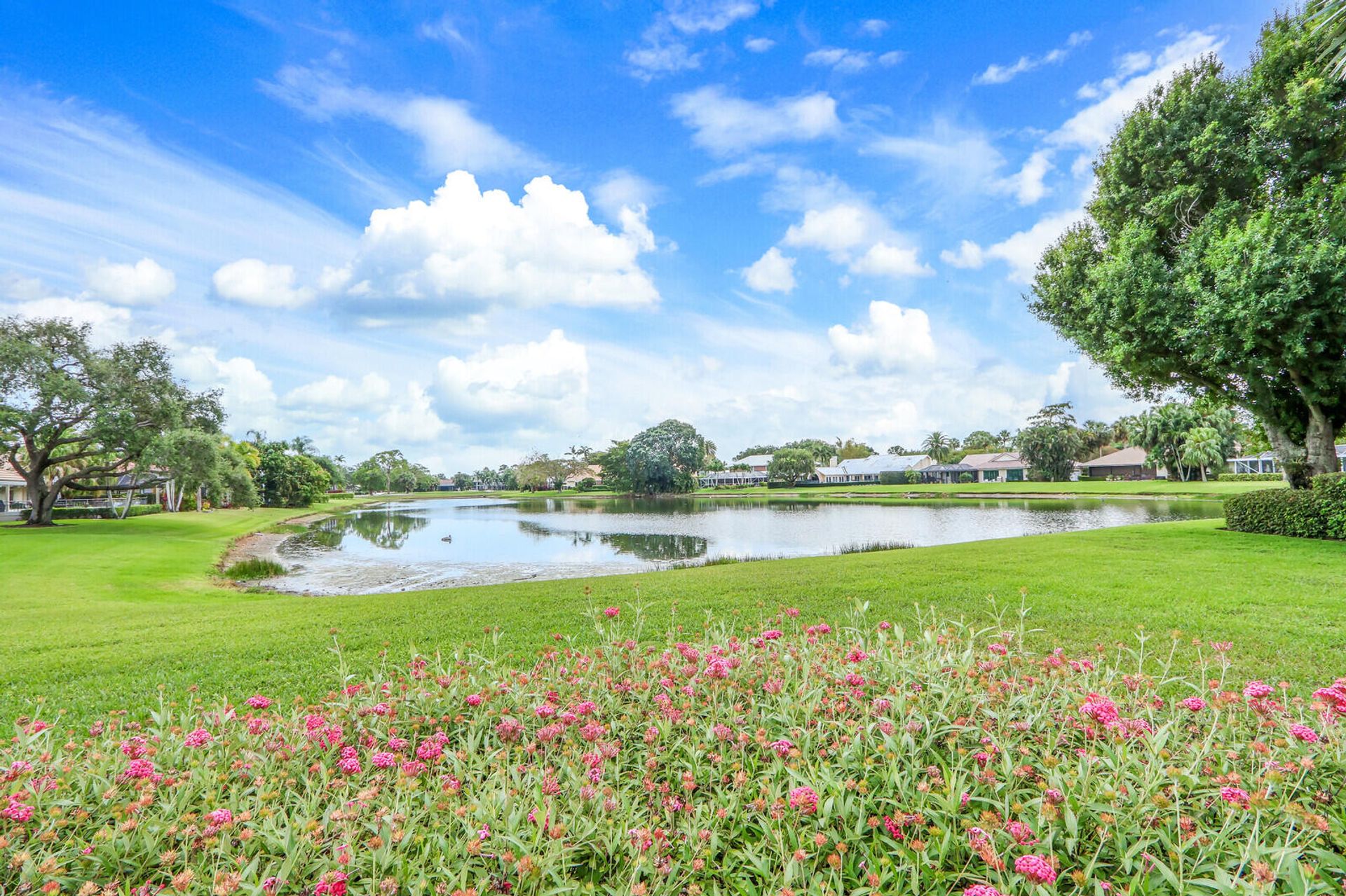 House in Palm Beach Gardens, Florida 11691319