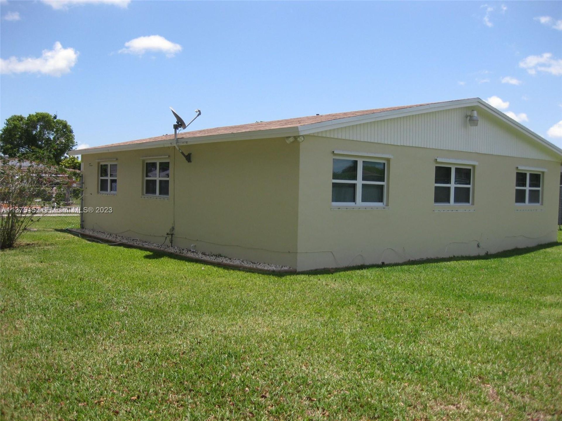 Dom w Homestead, Florida 11691377