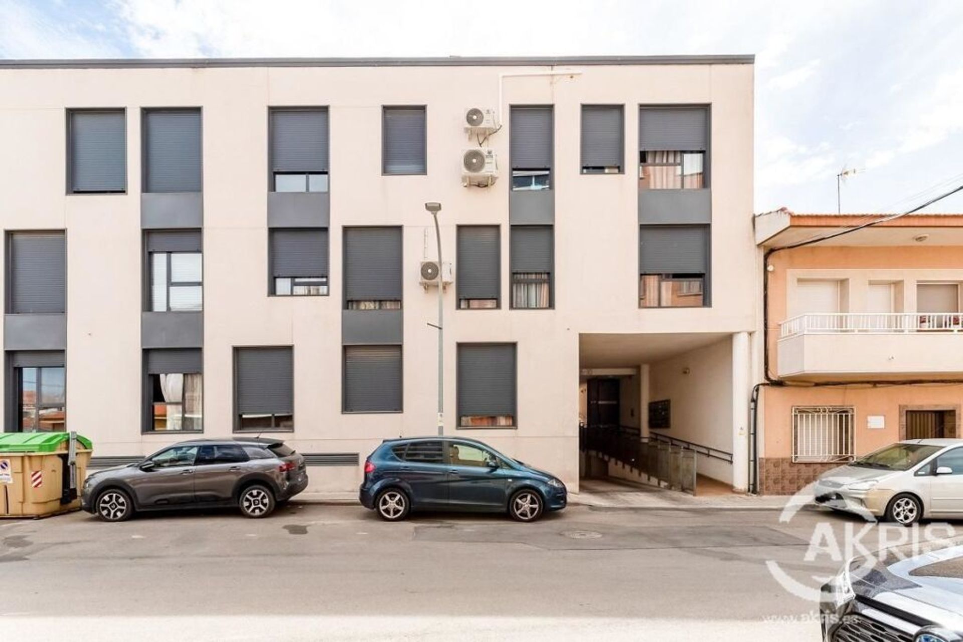 Condominium in La Alameda de la Sagra, Castille-La Mancha 11692202