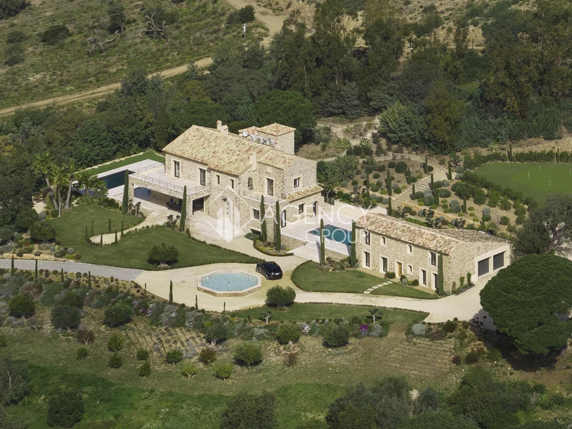 Haus im Saint Tropez, Provence-Alpes-Côte d'Azur 11692610