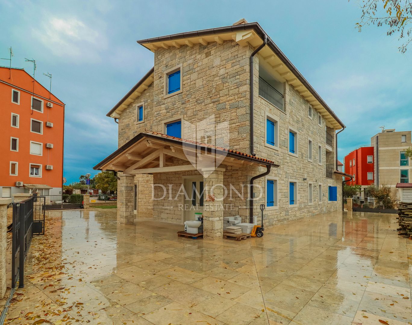 House in Umag, Istria County 11692935