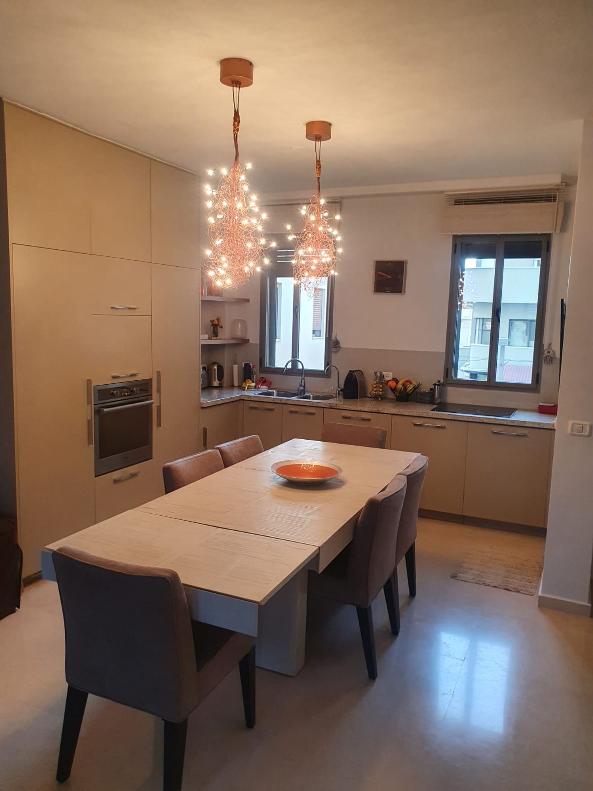 سكني في Tel Aviv-Yafo, Shabazi Street 11693408