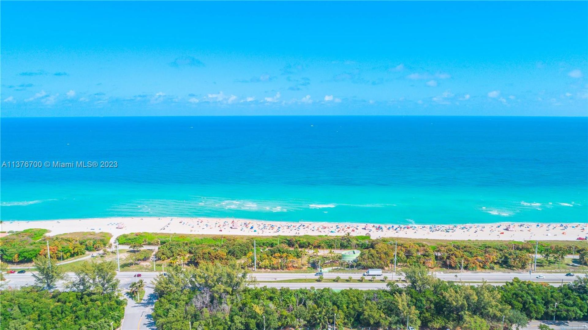 Condominio en Playa de las Islas Soleadas, Florida 11695357