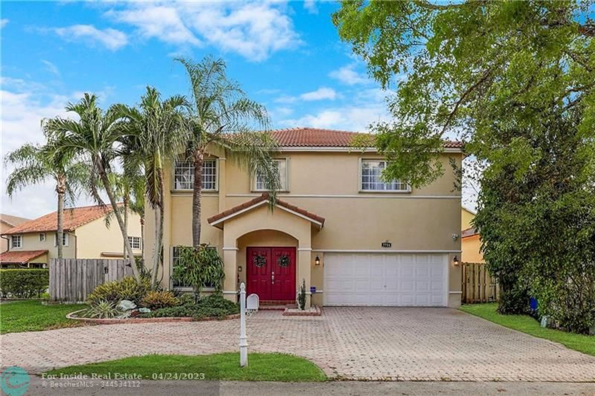 سكني في Hialeah, Florida 11695378