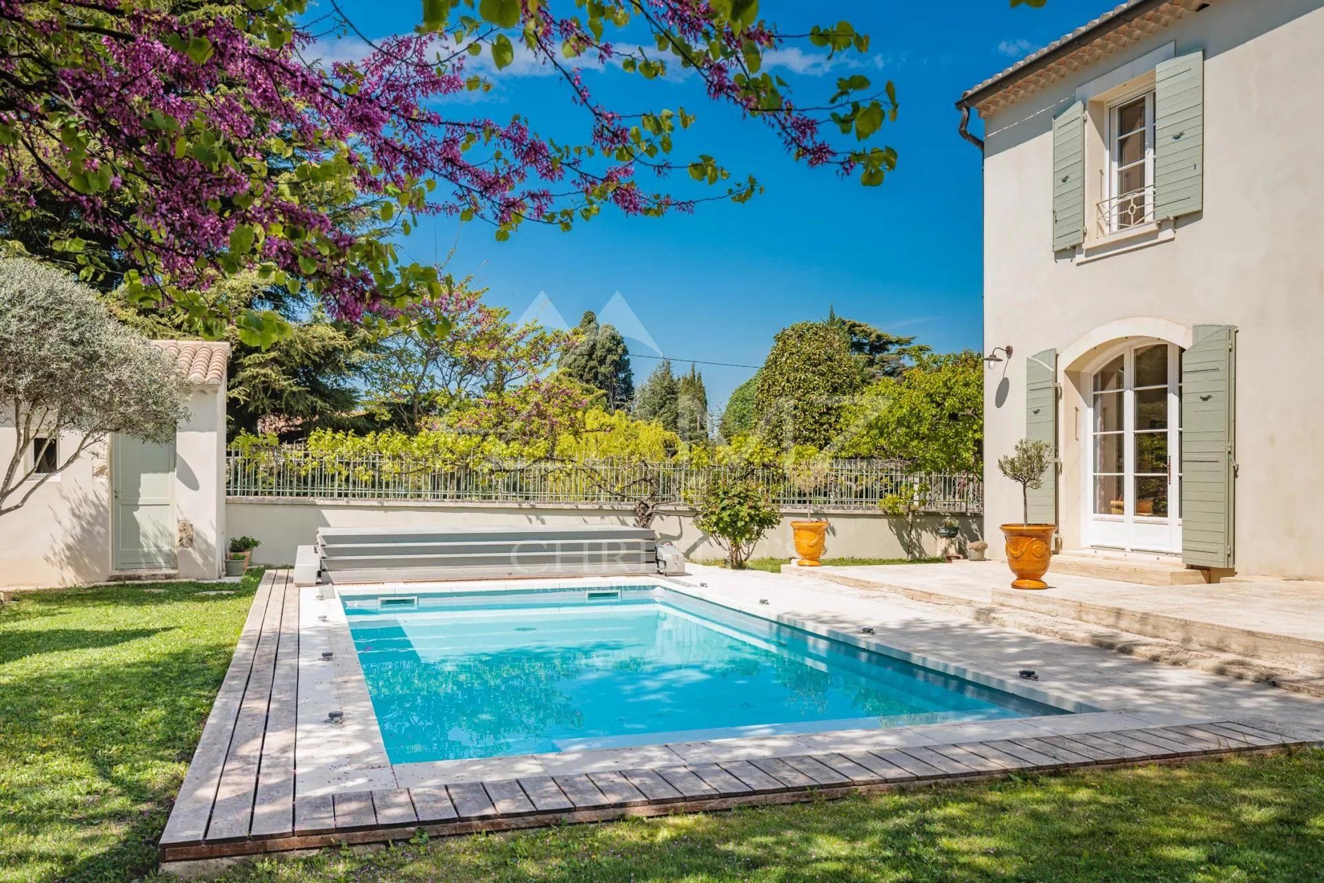 Plusieurs maisons dans Saint-Rémy-de-Provence, Bouches-du-Rhône 11695393